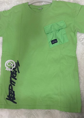LC Waikiki Yeşil Mini Erkek Tişört Düğmeli Cep