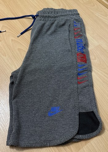 Gri Erkek Spor Şort Fermuarlı Cepli