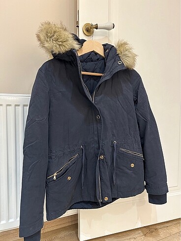 Zara mont
