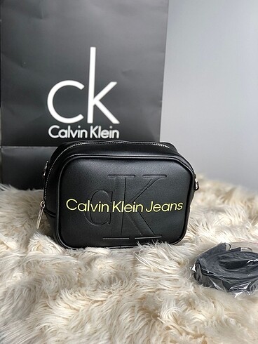 Calvin Klein Çanta