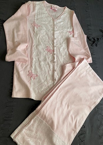 s Beden Nakışlı Pembe Uzun Kollu Kadın Pijama Takımı