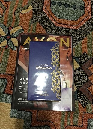 Avon parfüm