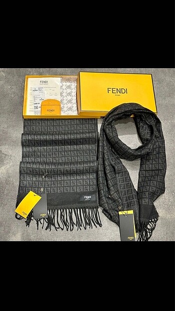 Fendi Kutulu Sertifikalı Unisex Şal