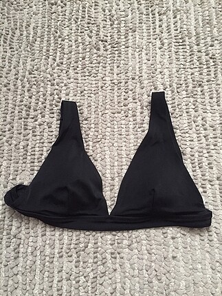 Bikini üstü