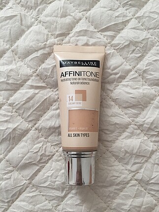 Maybelline Affinitone Fondöten