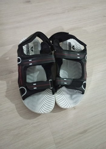 Siyah Erkek Çocuk Cırtcırtlı Terlik - Görsel 4