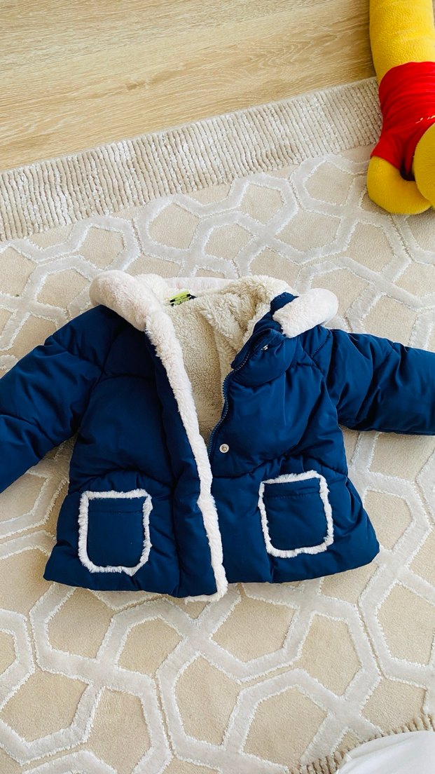 Erkek Çocuk Mavi Kürklü Streetwear Mont - Görsel 3