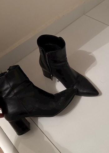 Diğer Siyah Deri Stiletto Topuklu Kadın Botları