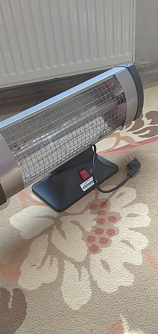 Yeni sıfır gibi çok güzel çalışıyor biraz tozlanmış