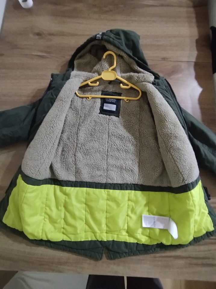 LCW Waikiki Erkek Çocuk Montu - Görsel 4