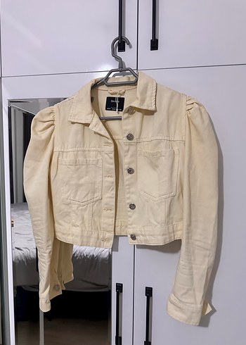 Bershka butter yellow Kadın Denim Ceket Düğmeli - Görsel 2