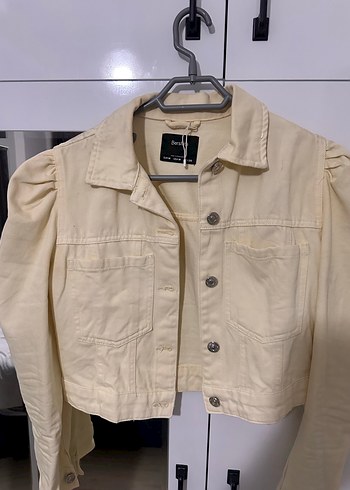 Bershka butter yellow Kadın Denim Ceket Düğmeli - Görsel 3