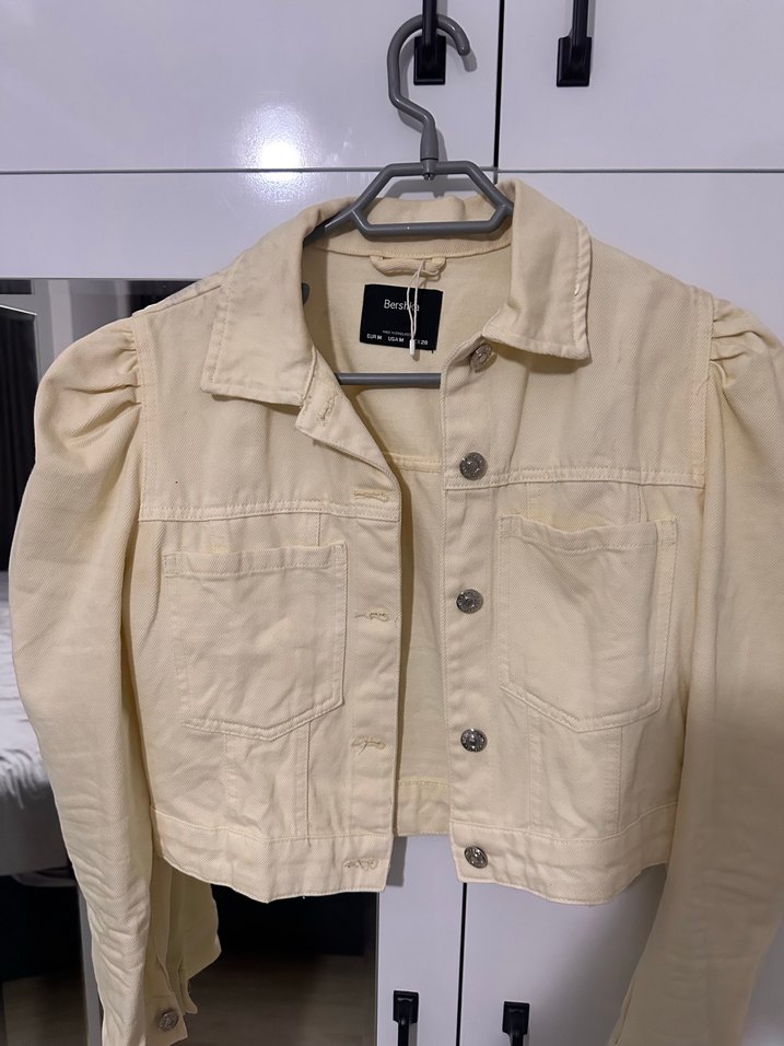 Bershka butter yellow Kadın Denim Ceket Düğmeli - Görsel 3