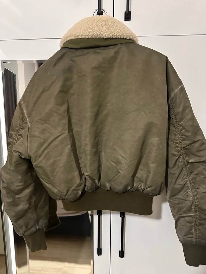 Zara Kürk Detaylı Kadın  mont - Görsel 4