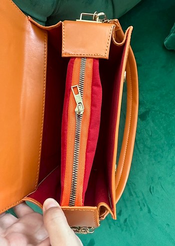 Turuncu Zincir Detaylı Kadın Çanta - Görsel 6