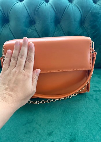 Turuncu Zincir Detaylı Kadın Çanta - Görsel 4