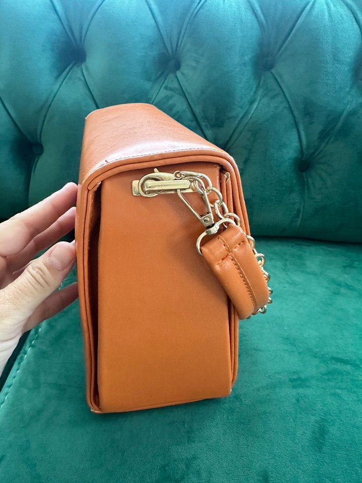 Turuncu Zincir Detaylı Kadın Çanta - Görsel 3