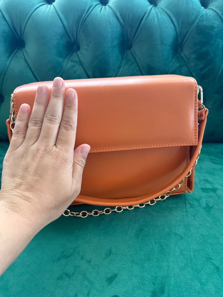 Turuncu Zincir Detaylı Kadın Çanta - Görsel 4