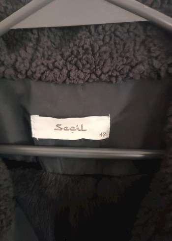 Siyah Kapüşonlu Uzun Kadın kaban - Görsel 4