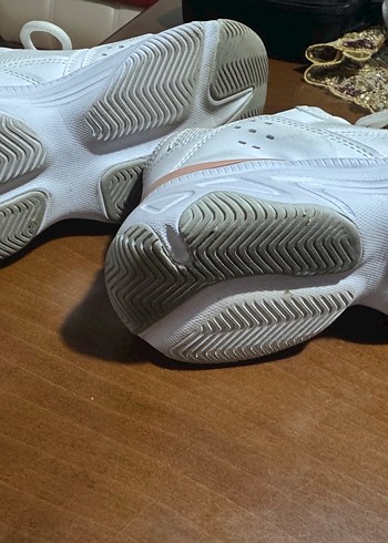 Beyaz Bağcıklı Kadın Spor Ayakkabı - Görsel 4