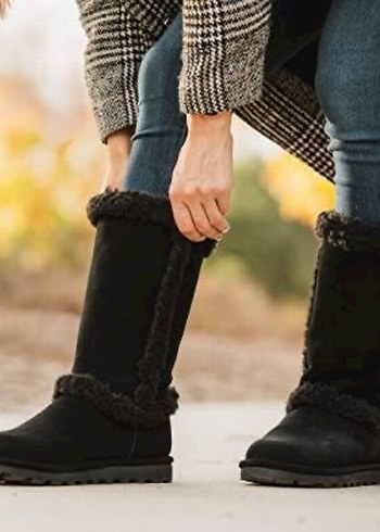 Ugg Siyah Kürklü Süet Dolgu Topuklu Kadın Bot
