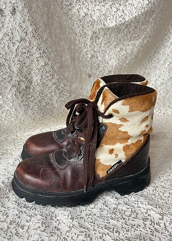 Kahverengi Kürklü Bohem Tarzı Kadın Bot - Görsel 3