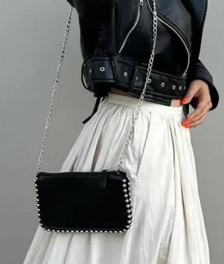 Zara Zımbalı Çanta  - Görsel 4