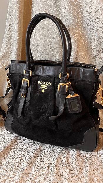 PRADA Hakiki Deri Çanta Siyah ????