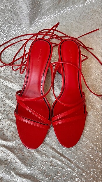 Bershka Bershka Topuklu Sandalet 40 ????