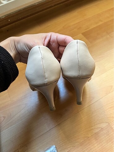 37 Beden ten rengi Renk 5 cm topuklu ayakkabı
