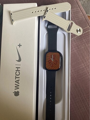 Watch 9