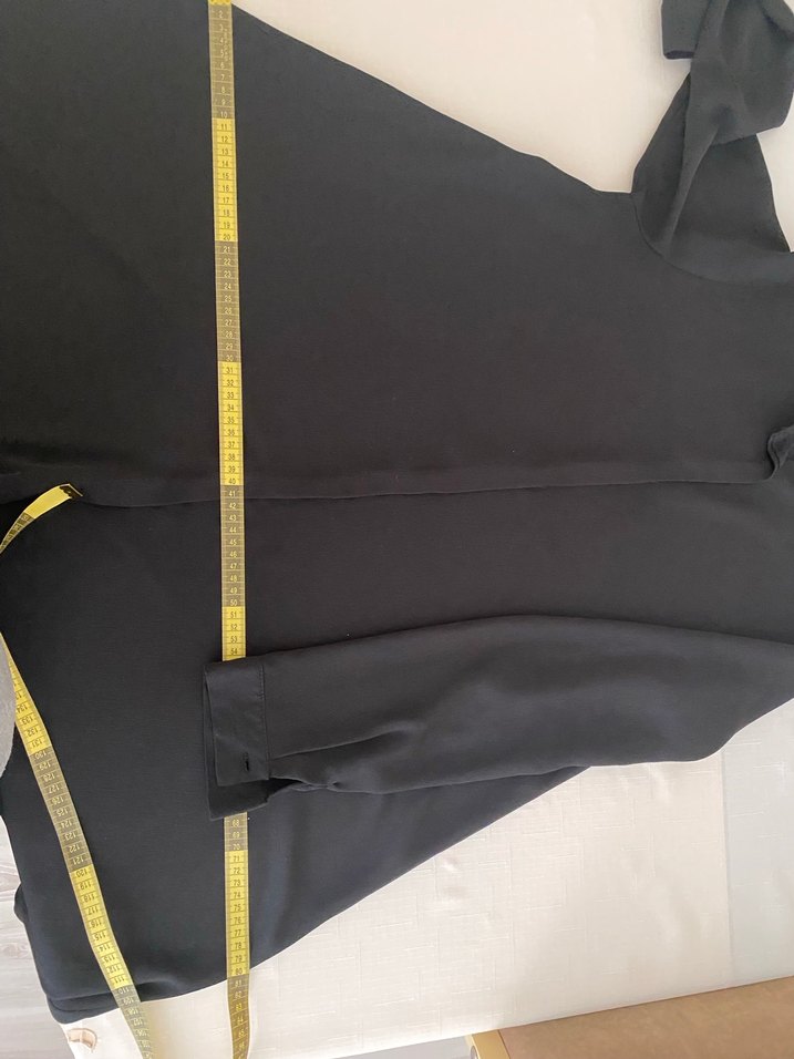 Düğmeli Siyah Uzun Kollu Tunik - Görsel 3