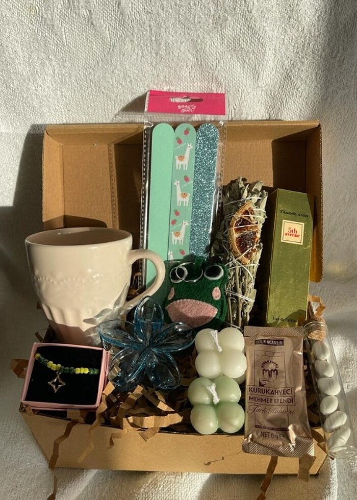 HEDİYE KUTUSU  - Görsel 2