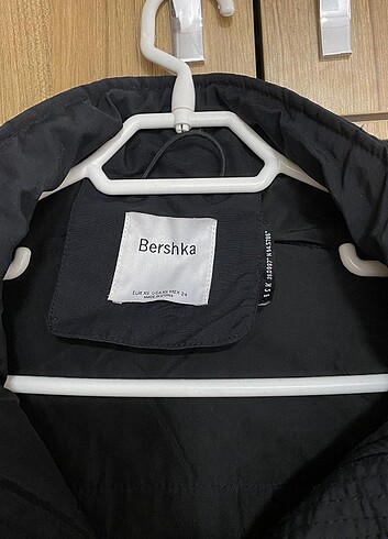 Siyah Bershka Mont