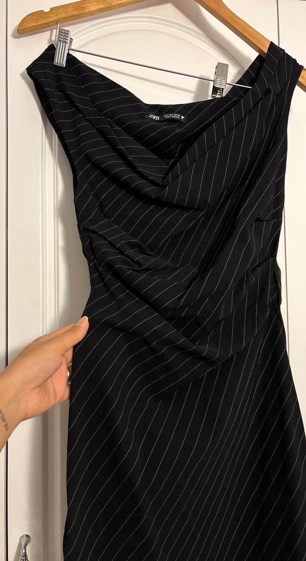Düğmeli Siyah Çizgili elbise - Görsel 3