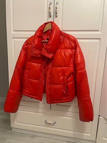 Stradivarius mont