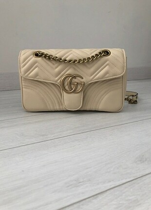 Gucci çanta 