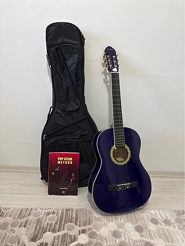 Almıra mor renk sayılı kullanılmış gitar