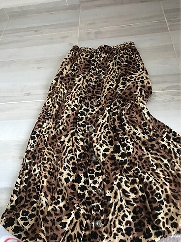 Leopar desenli uzun etek