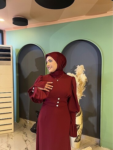 Kayra Melike Melikoğlu Elbise
