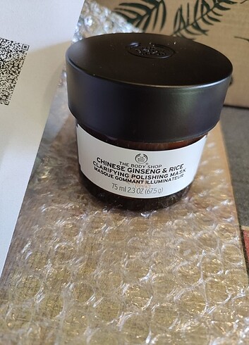 The body shop chinseg rice aydınlatıcı ve arındırıcı maske 