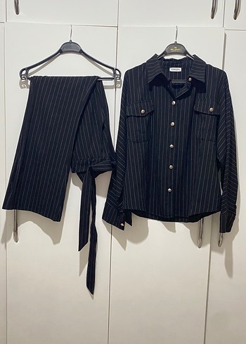 Kadın Siyah Çizgili Kuşaklı takım - Görsel 2