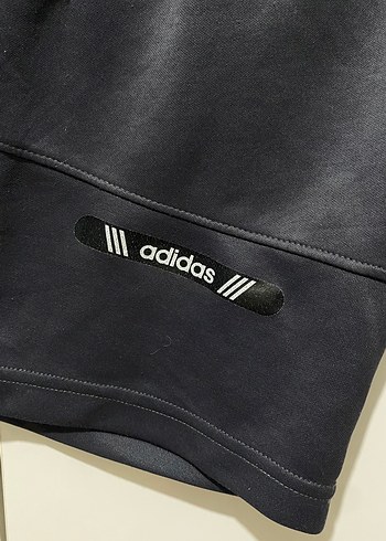 Adidas Gri Fermuarlı Spor Şort - Görsel 3