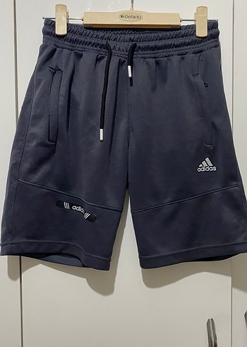 Adidas m