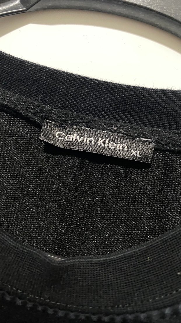 Siyah Kısa Kollu Gevşek Kesim Tişört - Görsel 4