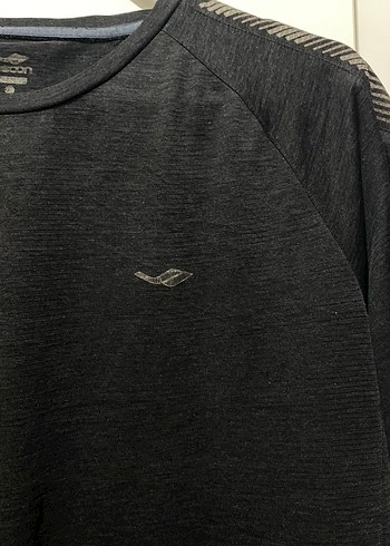 Siyah Erkek Kısa Kollu Tişört - Görsel 2