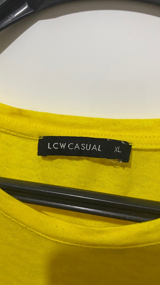 Sarı Loose Fit Kısa Kollu Tişört - Görsel 3