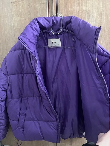 s Beden mor Renk Stradivarius Şişme Mont