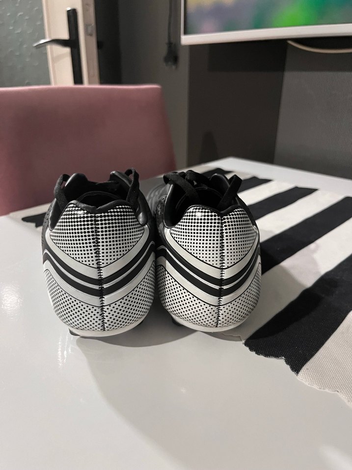 FILA Siyah Gri Erkek Futbol Kramponu - Görsel 4