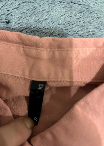 Düğmeli Pembe Uzun Keten Kadın Gömlek - Görsel 3